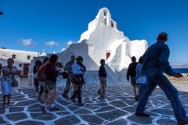 mykonos-panagia-paraportiani η εκκλησία Παναγία Παραπορτιανή στη Μύκονο