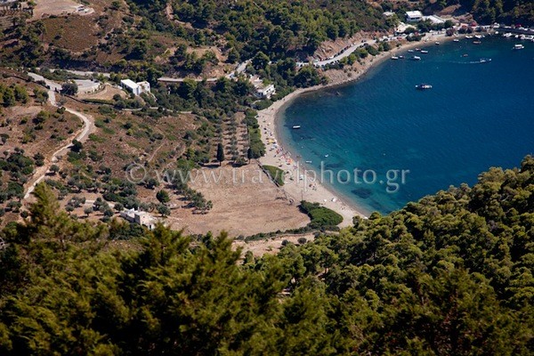 paralia-skyros paralia-skyros-pefkos