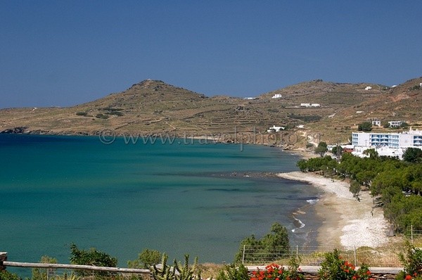 Kionia-tinos-paralia Kionia-tinos-paralia