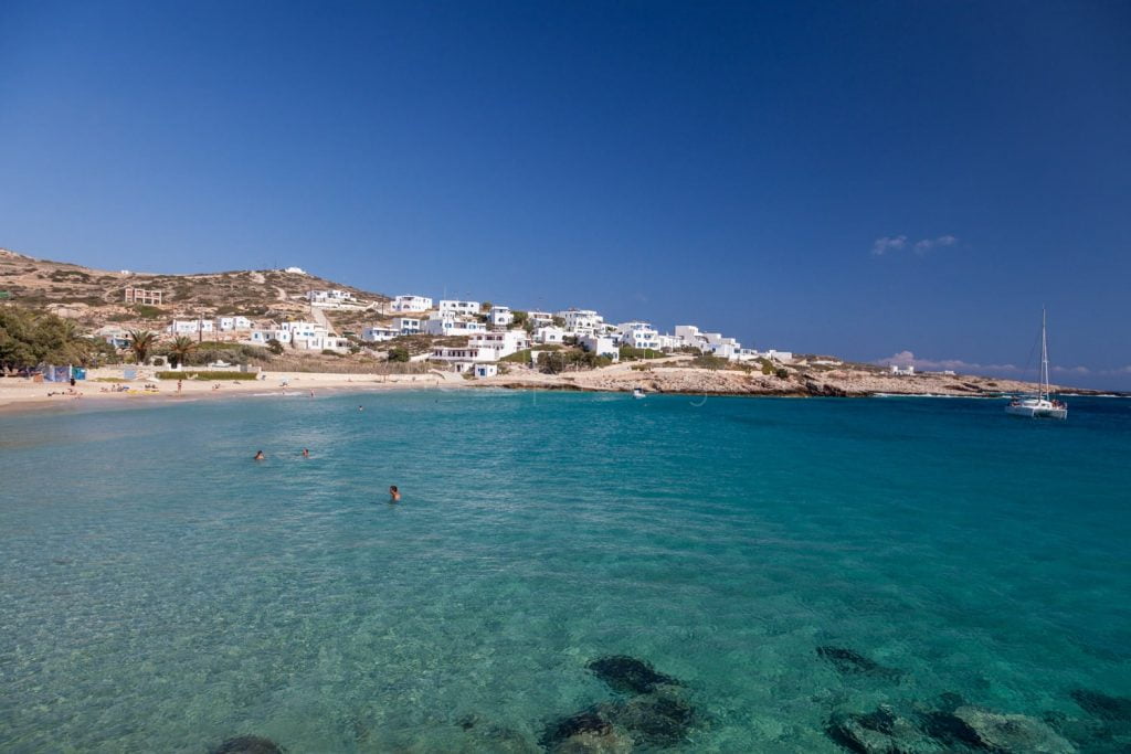 Στο λιμάνι της Δονούσας τον Σταυρό. Μικρές Κυκλάδες